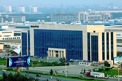 山东省正式发布首批223家“好品山东”品牌名单，“山推牌”推土机，压路机、装载机与履带底盘、传动系统获得认可，荣登首批榜单。